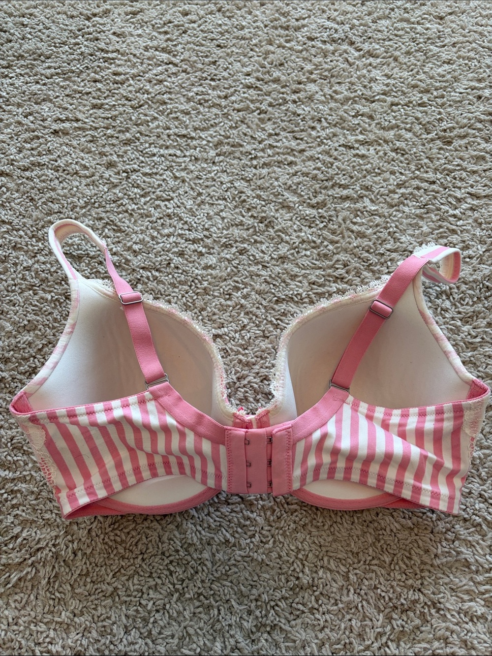 Victoria's Secret Pink & White Striped Lace Accent Bra 36 DD - Picture 3 of 4